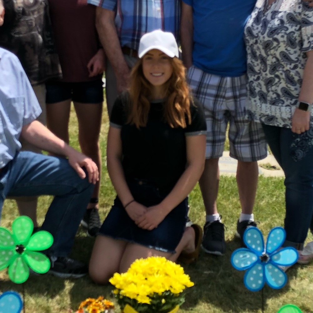 Meet your Posher, Ember